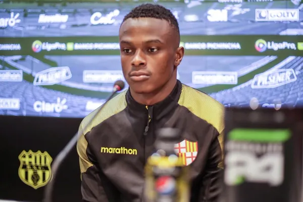 El delantero ecuatoriano inició su periplo con BSC levantando expectativa pero al momento no anota goles cantados