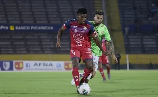 El delantero ecuatoriano suma un nuevo equipo
