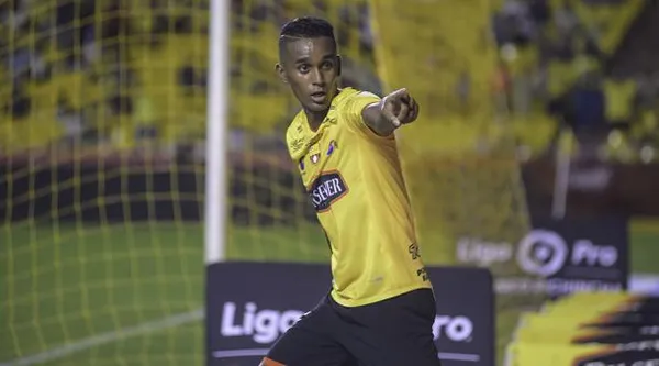 El delantero la rompe en BSC este 2020