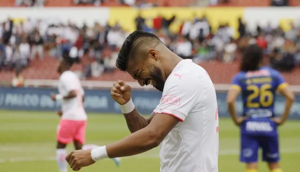 El delantero uruguayo no atraviesa un buen momento en el Necaxa