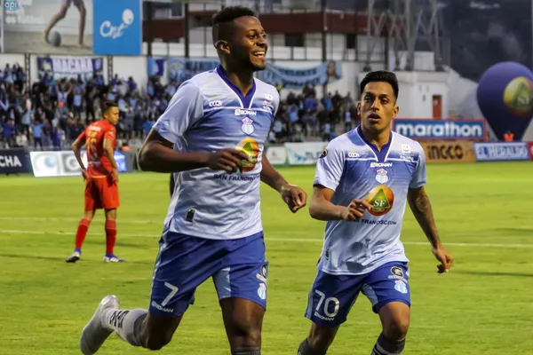 El delantero va rumbo a tierras aztecas