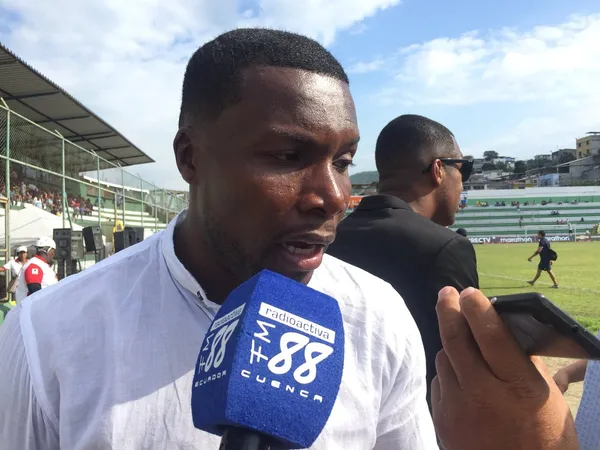 El Demoledor recordó el día en que se mandó un caño contra la ex figura del Chelsea