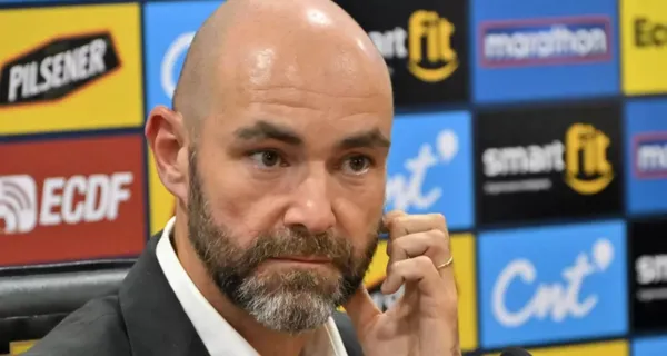 El dolor de cabeza para Félix Sánchez antes de enfrentar a Bolivia