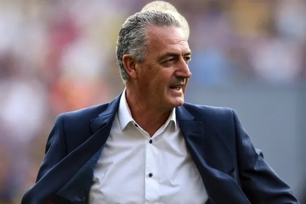 El DT de la TRI llega en unos días pero ya trabaja más que Jordi Cruyff