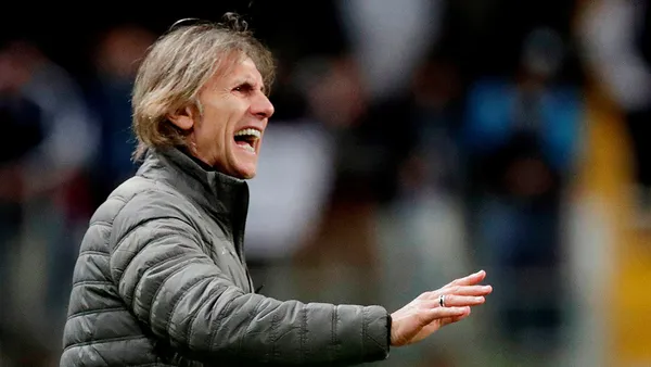 El DT de Perú habló sobre la derrota que tuvo ante la Tri