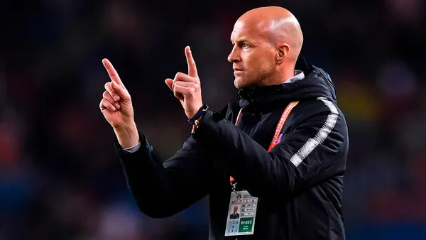 El DT no entra entre los salarios más altos