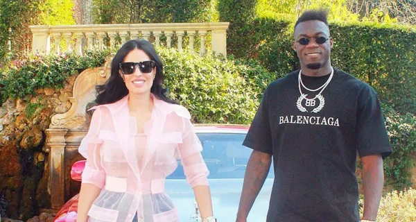 El ecuatoriano confesó en lo que gastó su primer sueldo cuando jugaba en el Rocafuerte de Guayaquil