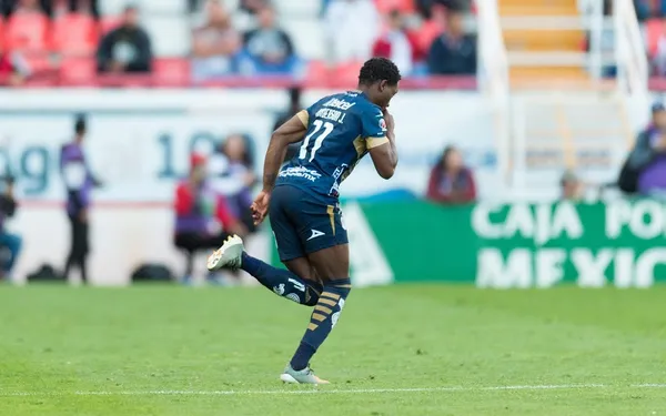 El ecuatoriano dejó grandes impresiones en la hinchada