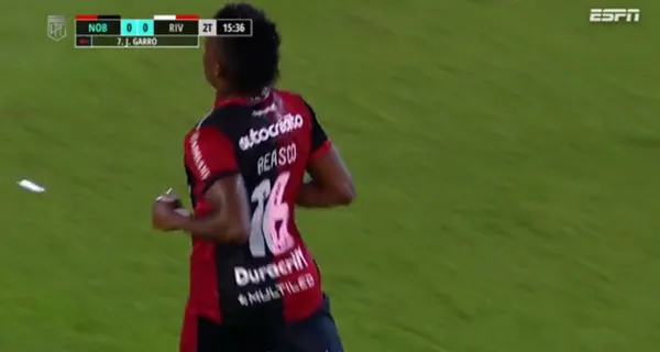 El ecuatoriano entró cuando faltaban 30 minutos en el partido contra River Plate