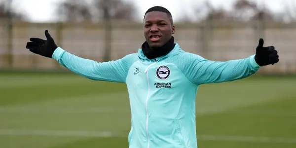 El ecuatoriano fue de los mejores contra el Crystal Palace y no gustó la decisión que tomaron con él