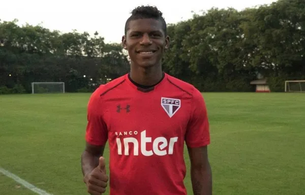 El ecuatoriano habría despertado interés en el Viejo Continente