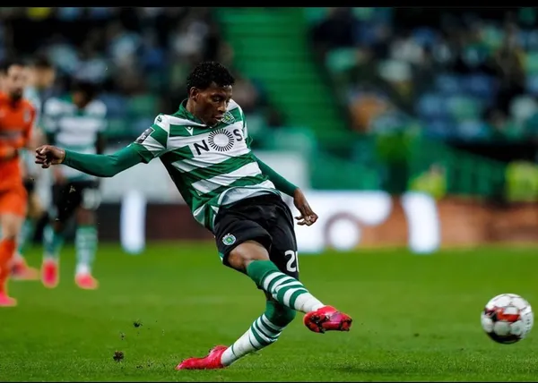 El ecuatoriano la rompe en Europa