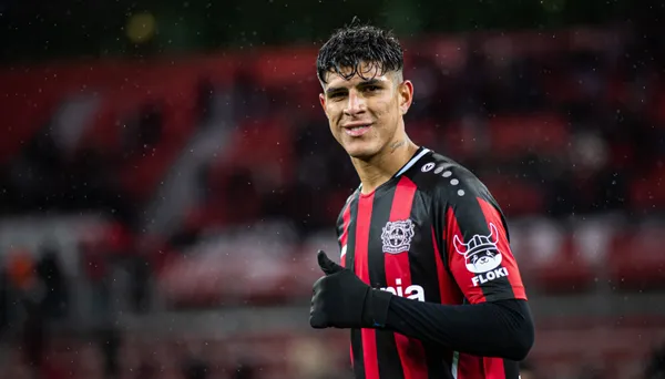 El ecuatoriano Piero Hincapié volvió a ser tendencia y esta vez por algo positivo