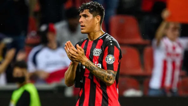 El ecuatoriano recibió una mala noticia y habrá un cambio sustancial en su equipo