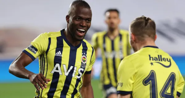 El ecuatoriano se recuperó de una larga lesión y se reencontró con el gol en el Fernerbahce