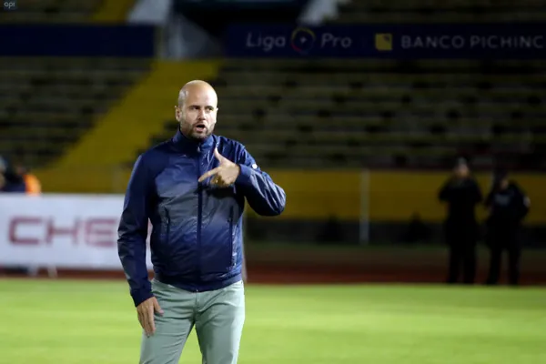 El entrenador español de IDV está entre los candidatos para dirigir Millonarios
