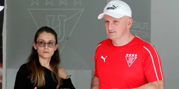 El entrenador de Liga de Quito estaría en la órbita de Atlas, donde juega Renato Ibarra, y también de la selección ecuatoriana pero el uruguayo se refirió al respecto