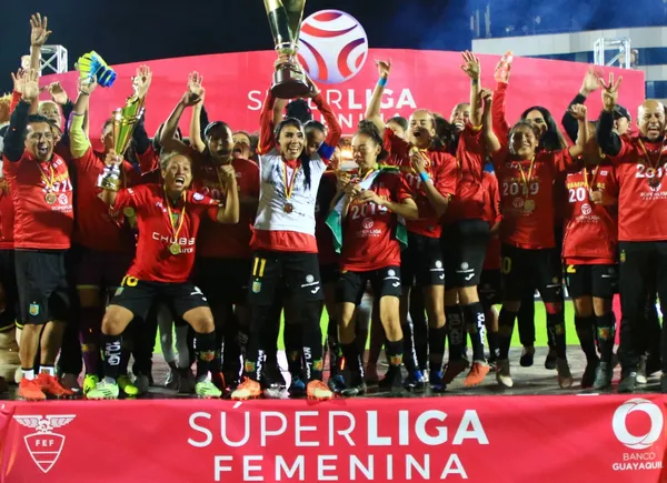 El equipo de Deportivo Cuenca disputará en los próximos días la Copa Libertadores femenina y sigue su camino hacia Quito