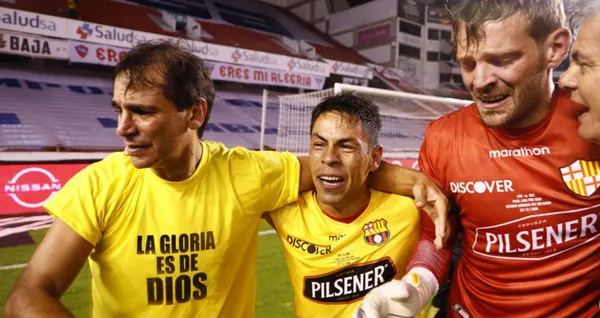 El estratega argentino dejó Barcelona SC luego de una reunión con la directiva el día de hoy