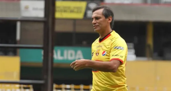 El estratega argentino ganó en Riobamba algo que Barcelona SC no conseguía hace mucho tiempo