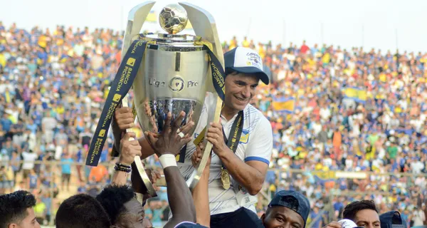 El estratega argentino habló sobre su pasado en Delfín y dijo algo que no le gustará a los aficionados 'cetáceos'