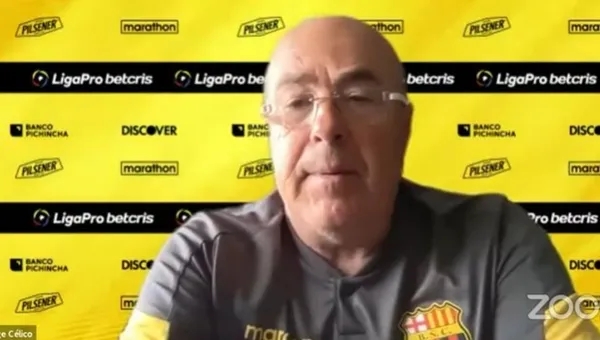 El estratega argentino pidió disculpas a los aficionados por los resultados