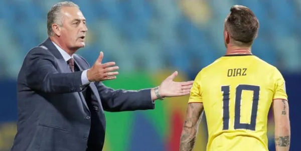 El estratega argentino prepara una sorpresa para la convocatoria