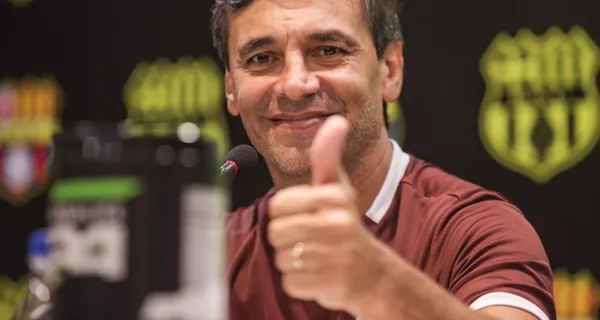 El estratega argentino no sabe como explicar el mal momento que vive Barcelona SC y se escudó diciendo que no lo entienden