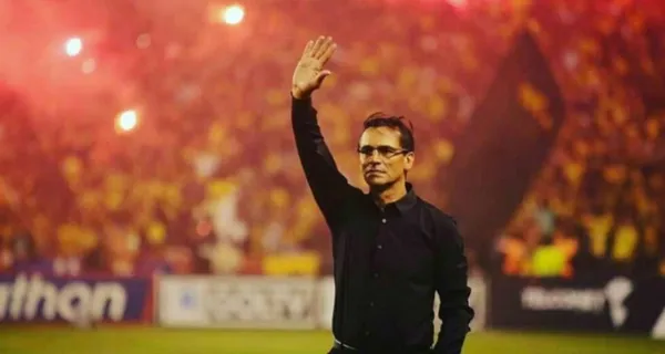 El estratega argentino se irá luego del partido con Cumbayá