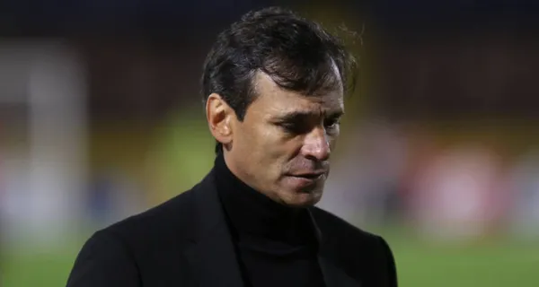 El estratega argentino seguirá en el 'Ídolo' pero le pusieron ciertas condiciones