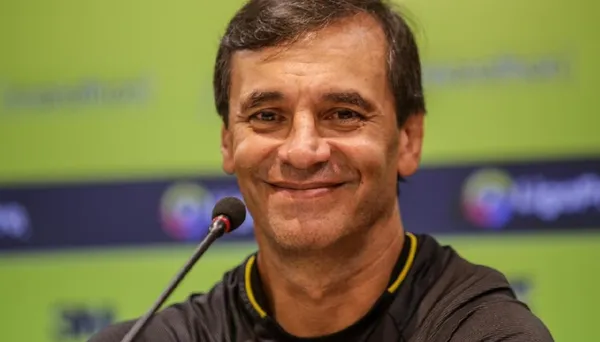 El estratega de Barcelona SC luce totalmente distinto a cuando dirigía en Barcelona SC