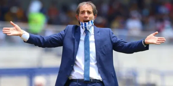 El estratega ecuatoriano no quiere a Guillermo Almada para la Selección Ecuatoriana