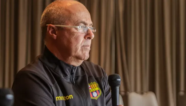 El estratega Jorge Célico le dio la oportunidad al jugador más criticado del ídolo