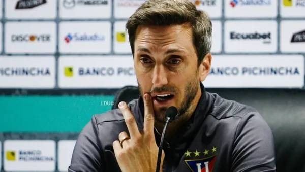 El estratega de Liga de Quito reveló su decisión sobre continuar en el equipo la próxima temporada