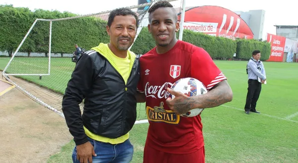 El ex jugador de Liga de Quito y su actividad en el día de hoy.