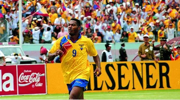 El goleador ecuatoriano será recordado por sus goles con la selección ecuatoriana