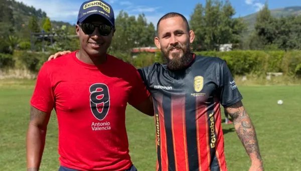 El histórico jugador ecuatoriano le dejó un mensaje en sus redes sociales a Chito Vera