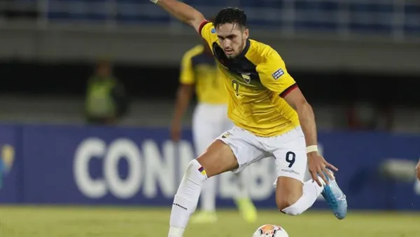 El joven delantero espera sumar minutos frente a Uruguay