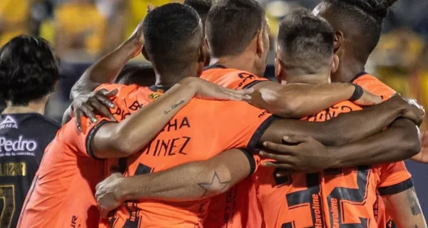 El jugador de Barcelona SC es de cristal y ya se lesionó en el partido amistoso