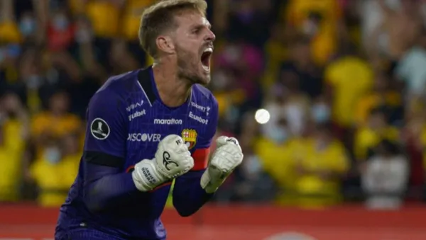 El jugador de Barcelona SC fue uno de los mejores del terreno de juego, mira lo que hizo