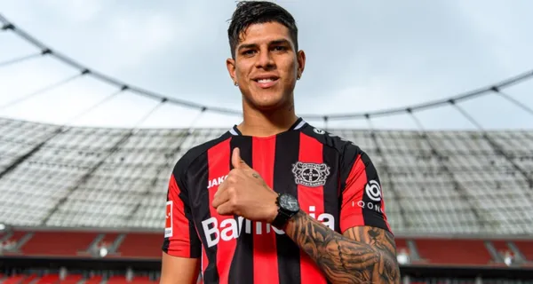 El jugador del Bayer Leverkusen invitó a todos los aficionados a ver el partido de su equipo