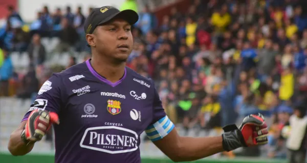 El jugador del Delfín hizo una broma con la posible vinculción a otro equipo y por poco se le sale de las manos