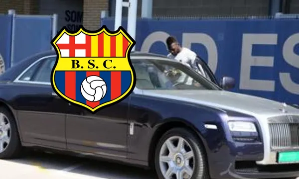El jugador del ídolo tienen una gran fortuna y por eso ostenta un auto de 300 mil