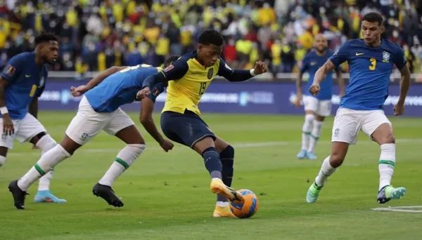 El jugador demostró que tiene el talento suficiente como para entrenar mano a mano con Gonzalo Plata