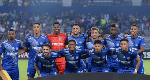 El jugador no dio la talla en la Copa Sudamericana con Emelec y Miguel Rondelli ya tiene reemplazos en el puesto