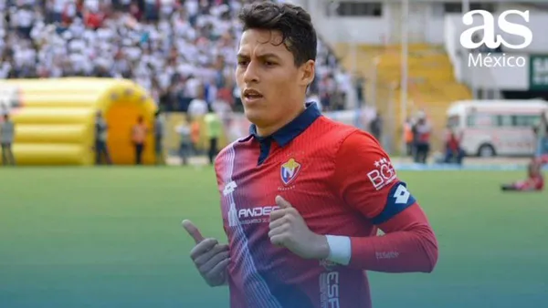 El jugador ecuatoriano esta en la órbita del "Bombillo"