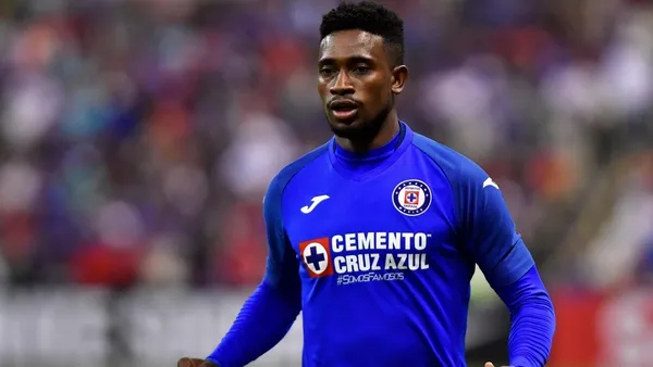 El jugador ecuatoriano relegado a posiciones secundarias en el fútbol mexicano