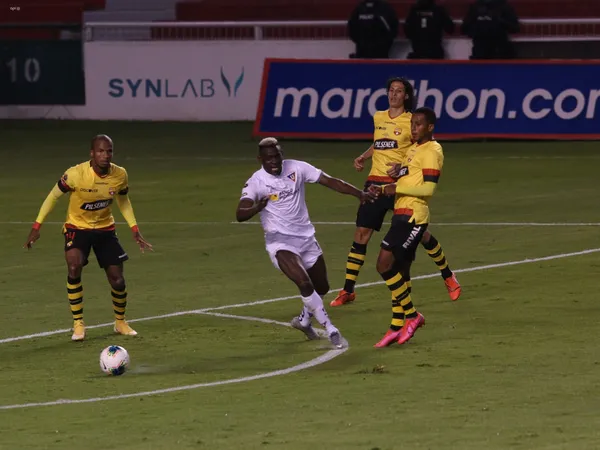 El jugador era pretendido también por Emelec