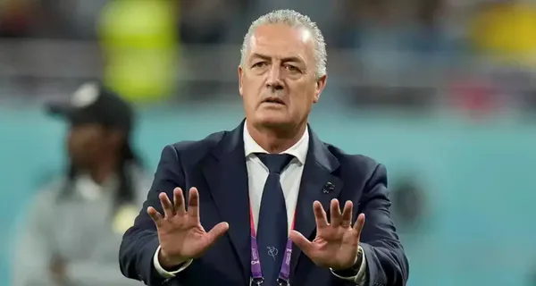 El jugador manifestó que fue dolorosa la salida de Gustavo Alfaro de la Selección Ecuatoriana