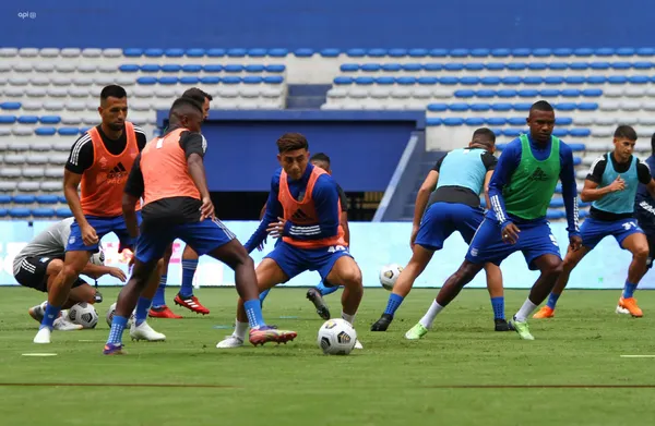 El jugador mostró que se merece un lugar en la convocatoria pero el estratega no lo tomó en cuenta